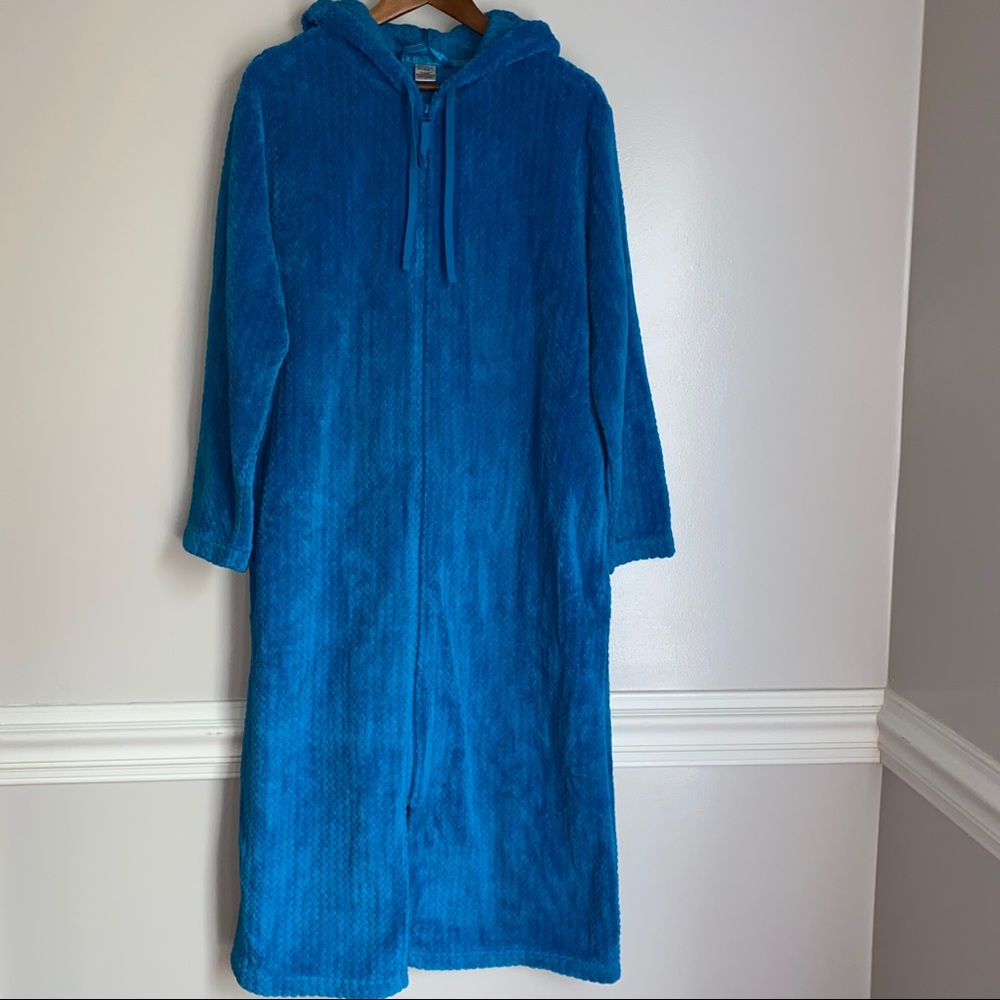 Pink K Zip Up Long Blue Robe 1X